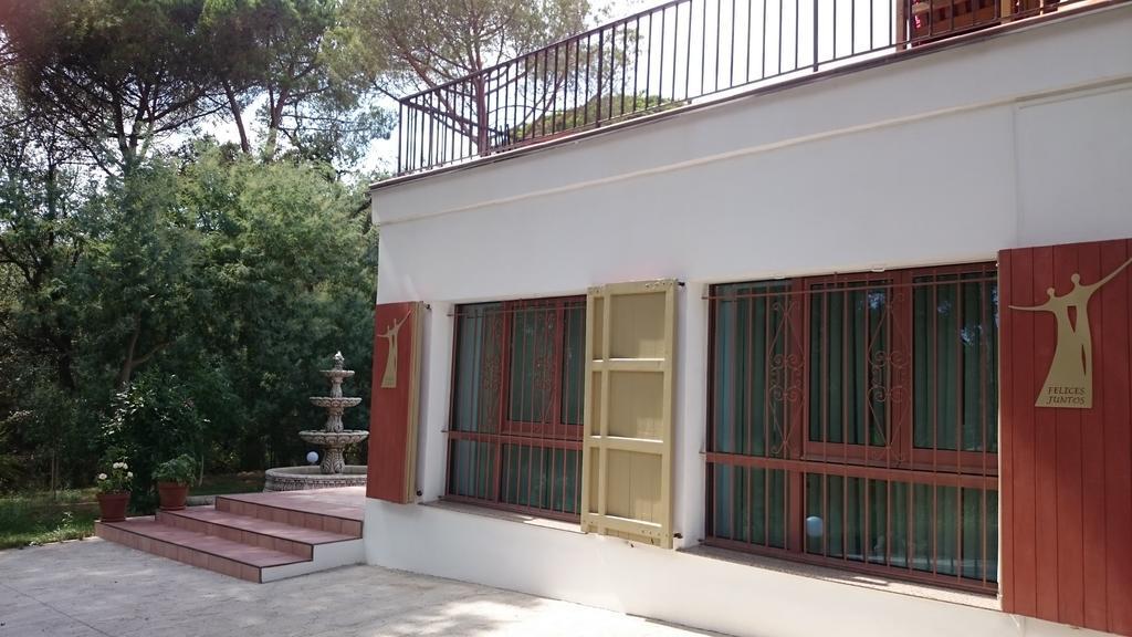Villa Felices Juntos Platja d'Aro Rum bild